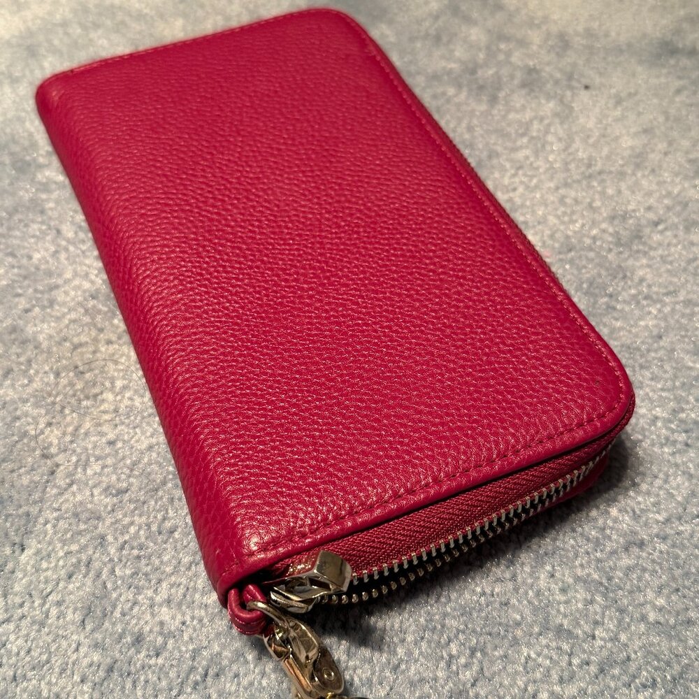 Thirty-One “All About the Benjamins” Zip-Around Wallet – Deep Merlot